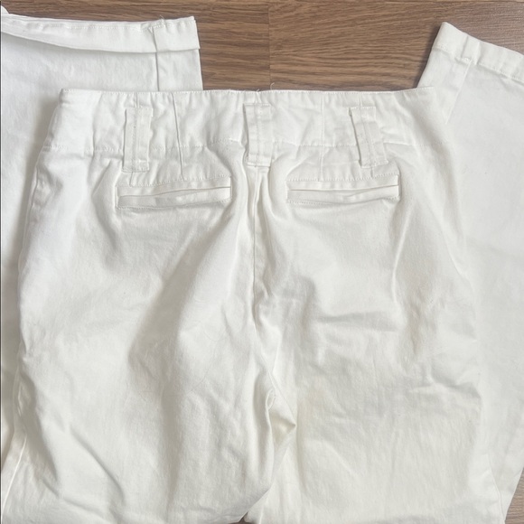 Nanette Lepore White Capris - Picture 7 of 7